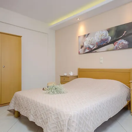 Ormos Apartament Naxos City